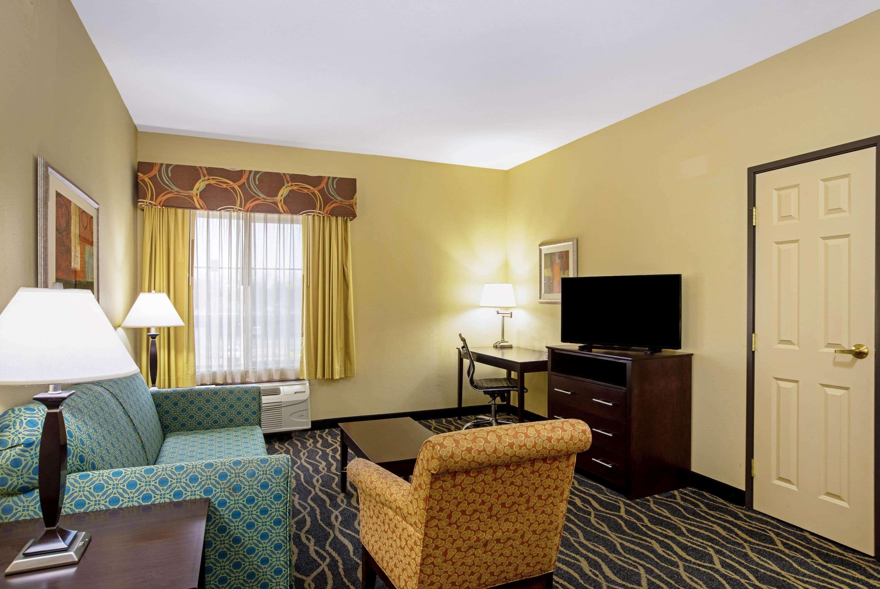 La Quinta By Wyndham Tulsa Airport / Expo Square Hotel Ngoại thất bức ảnh